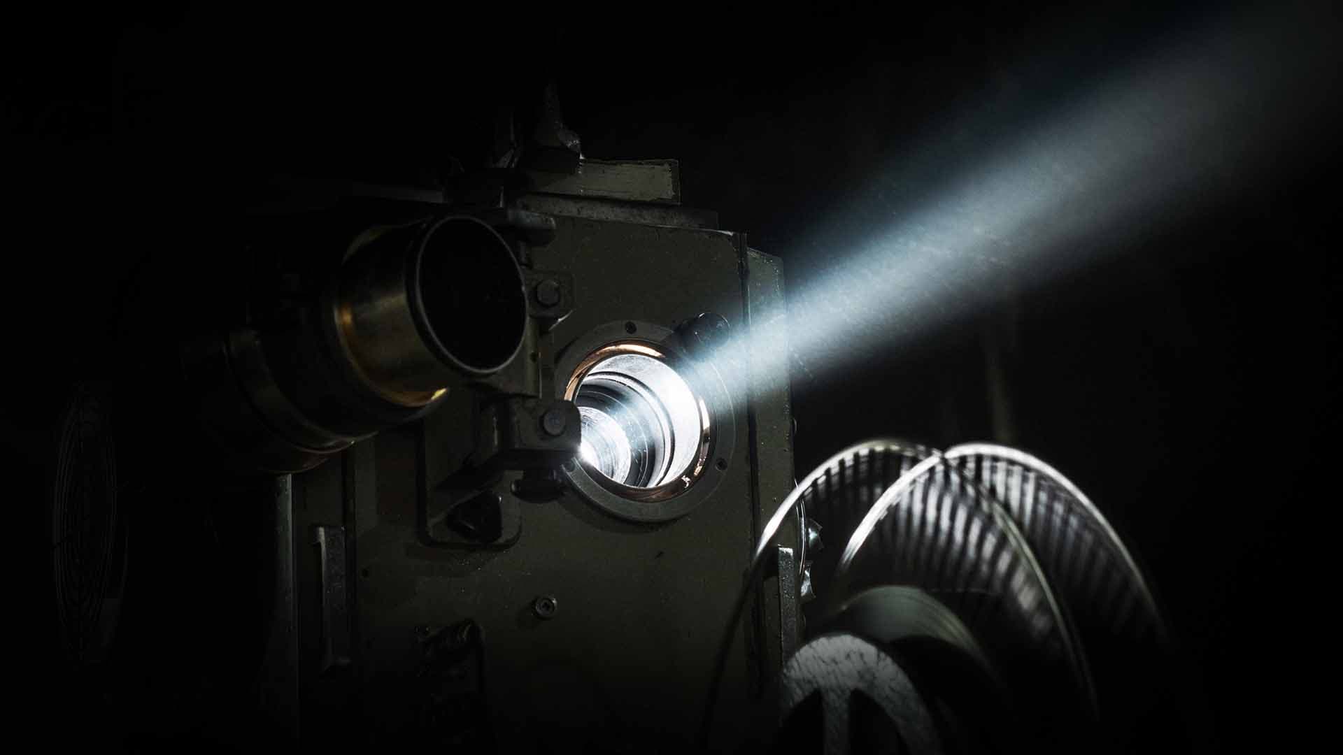 04-Nach den Pferden kam das Kino1